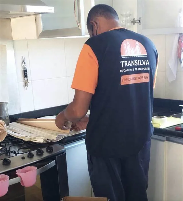Proteção de itens pela equipe TranSilva em Asa Norte, DF